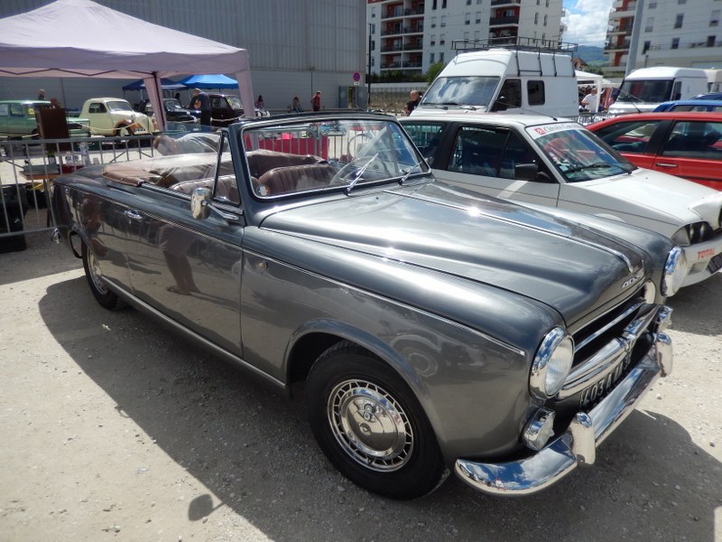 rencontre autos motos anciennes